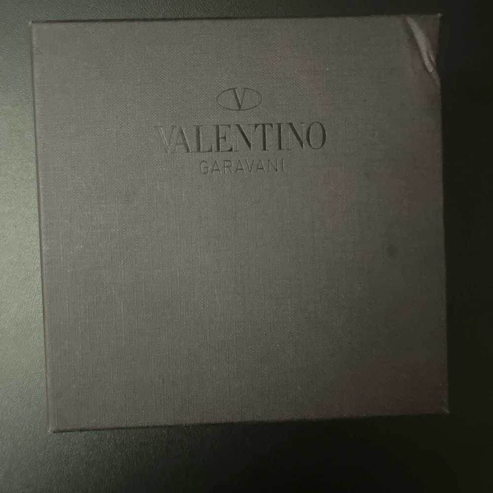 Valentino Garavani Men’s Belt - Picture 5 of 5